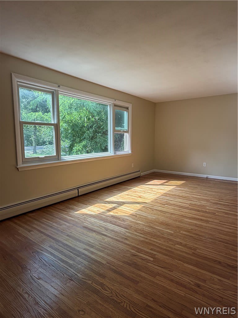 781 Campbell Boulevard – photo 2