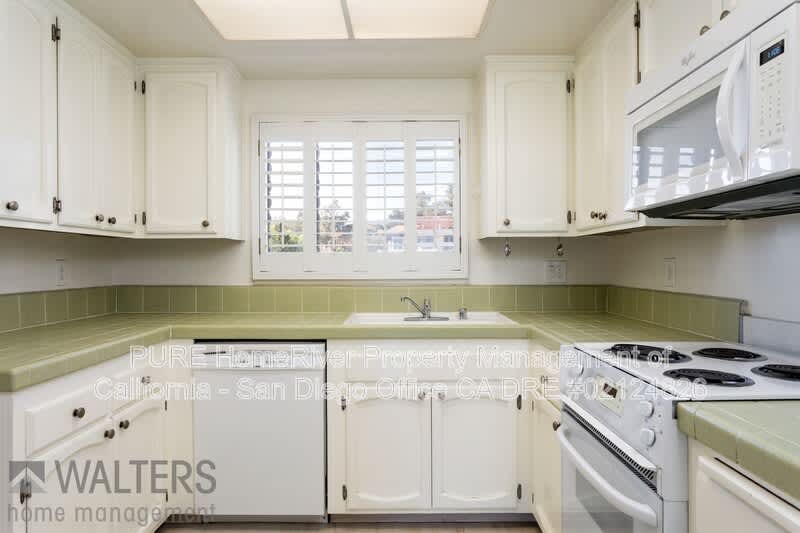 17071-B Bernardo Center Dr. – photo 5