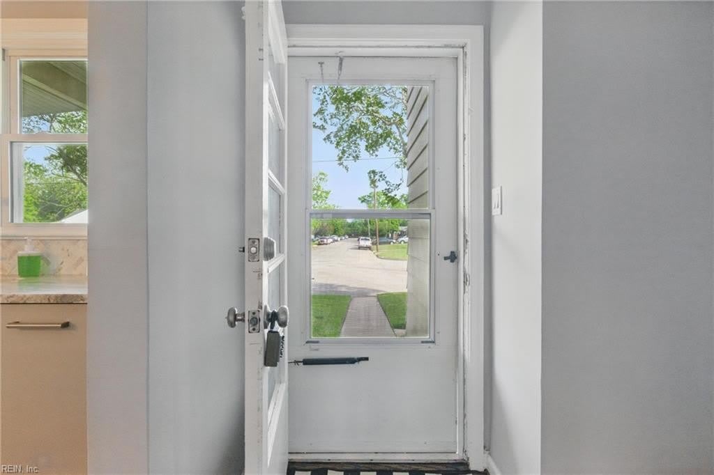 112 Findley Square – photo 5