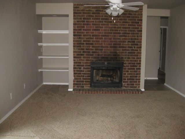 Two Bedroom two bath duplex. – photo 2