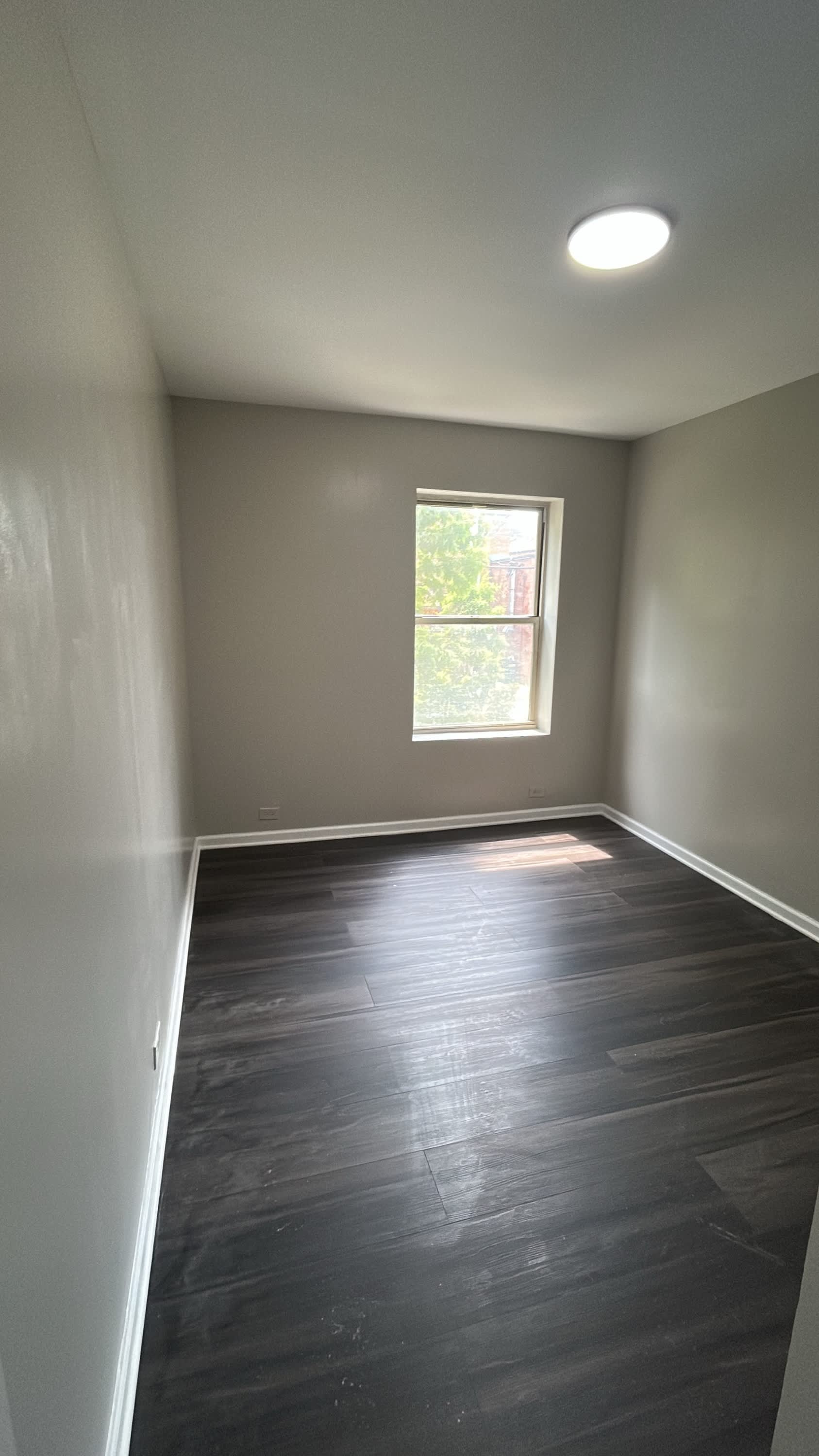 7554 South Essex Avenue – photo 3