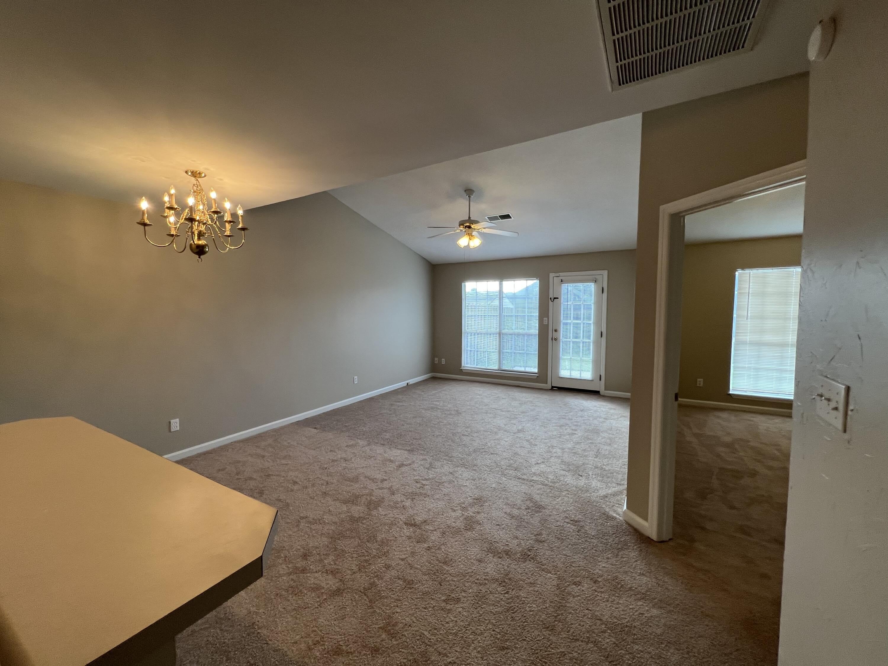 17 Macaulay Place – photo 2