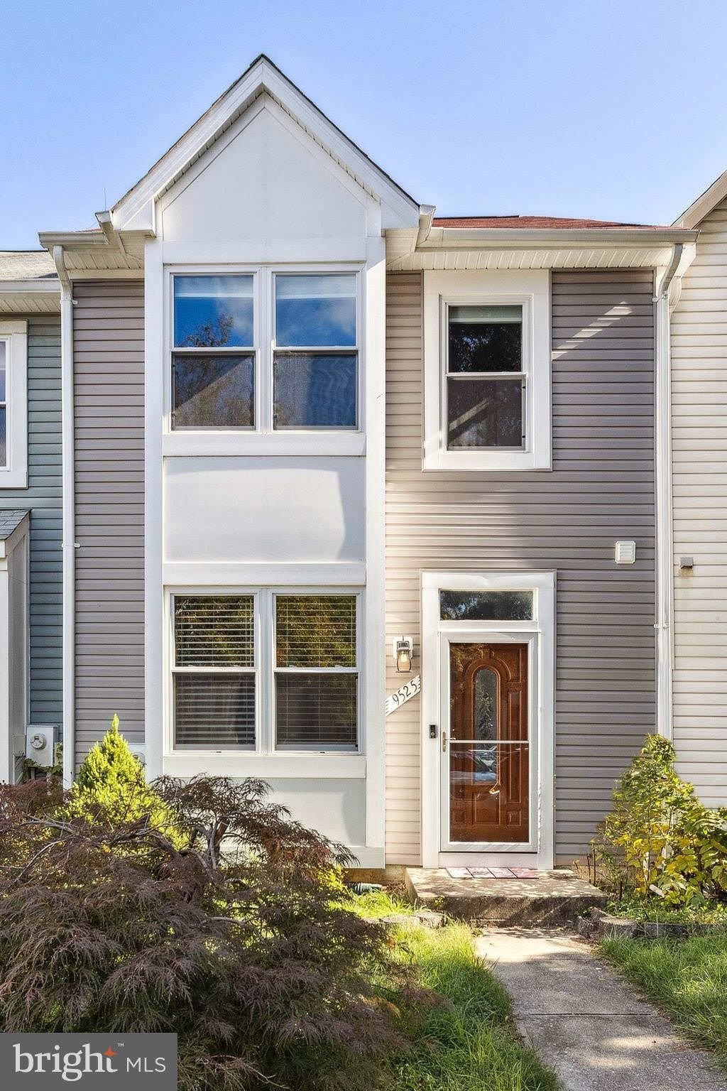 9525 CLOCKTOWER Lane – photo 1