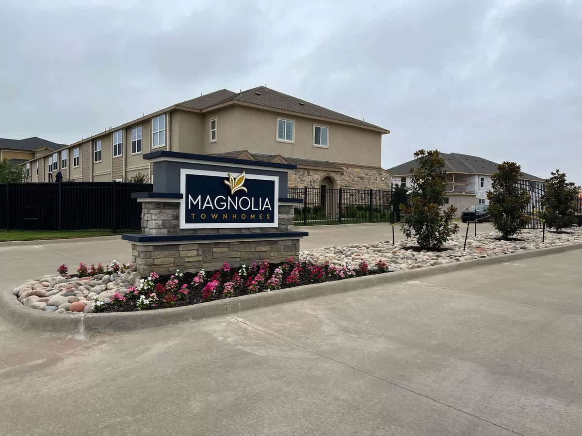 Magnolia Townhomes – photo 3