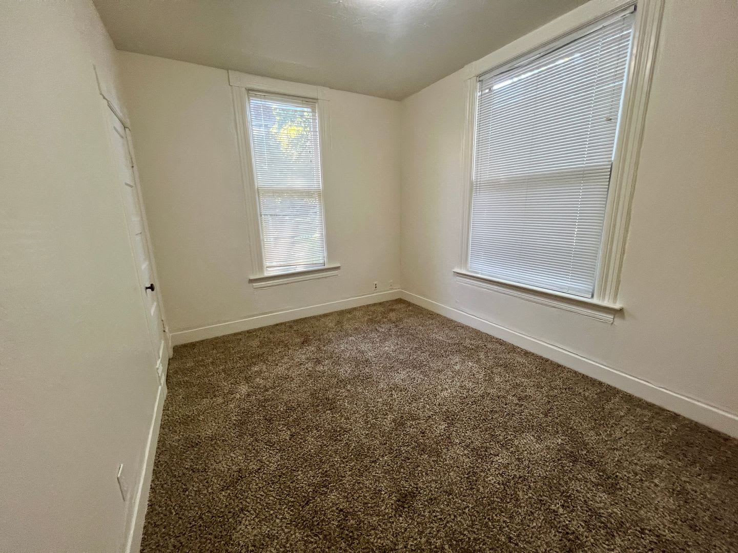 Downtown Red Bluff Victorian 3 bedroom 1 bath Home – photo 4