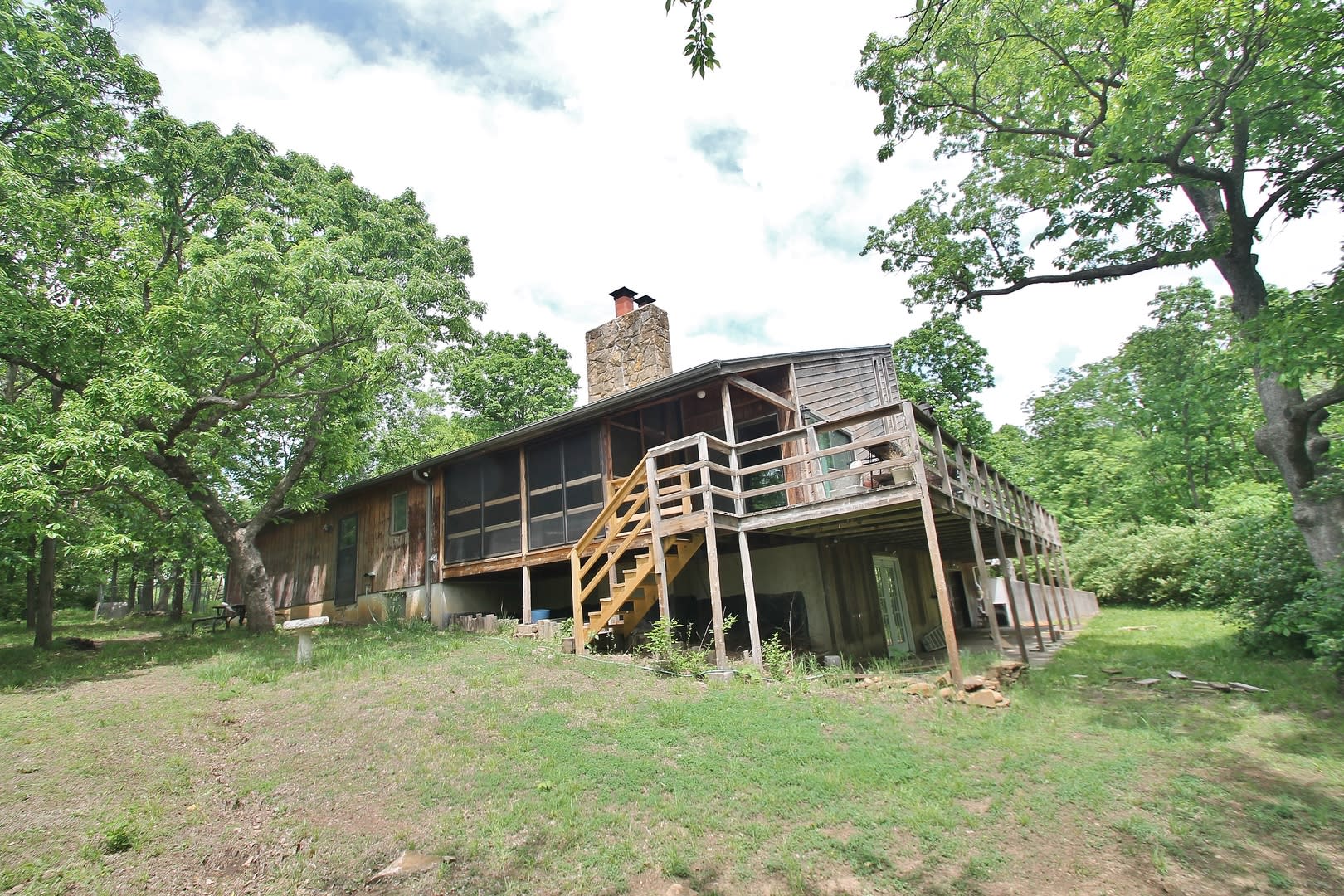Secluded Luxury Cabin In Woods With Private Lake Great Central Location Between Topeka Lawrence Beware Of Fraud Deposits Are Handled In Person And Only At Our Office – photo 1