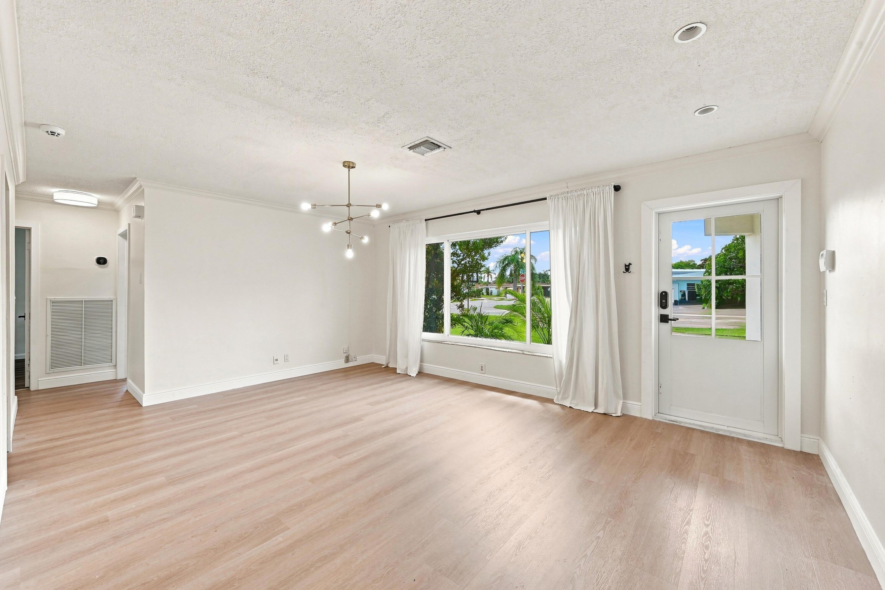 351 SW 13TH Street – photo 5