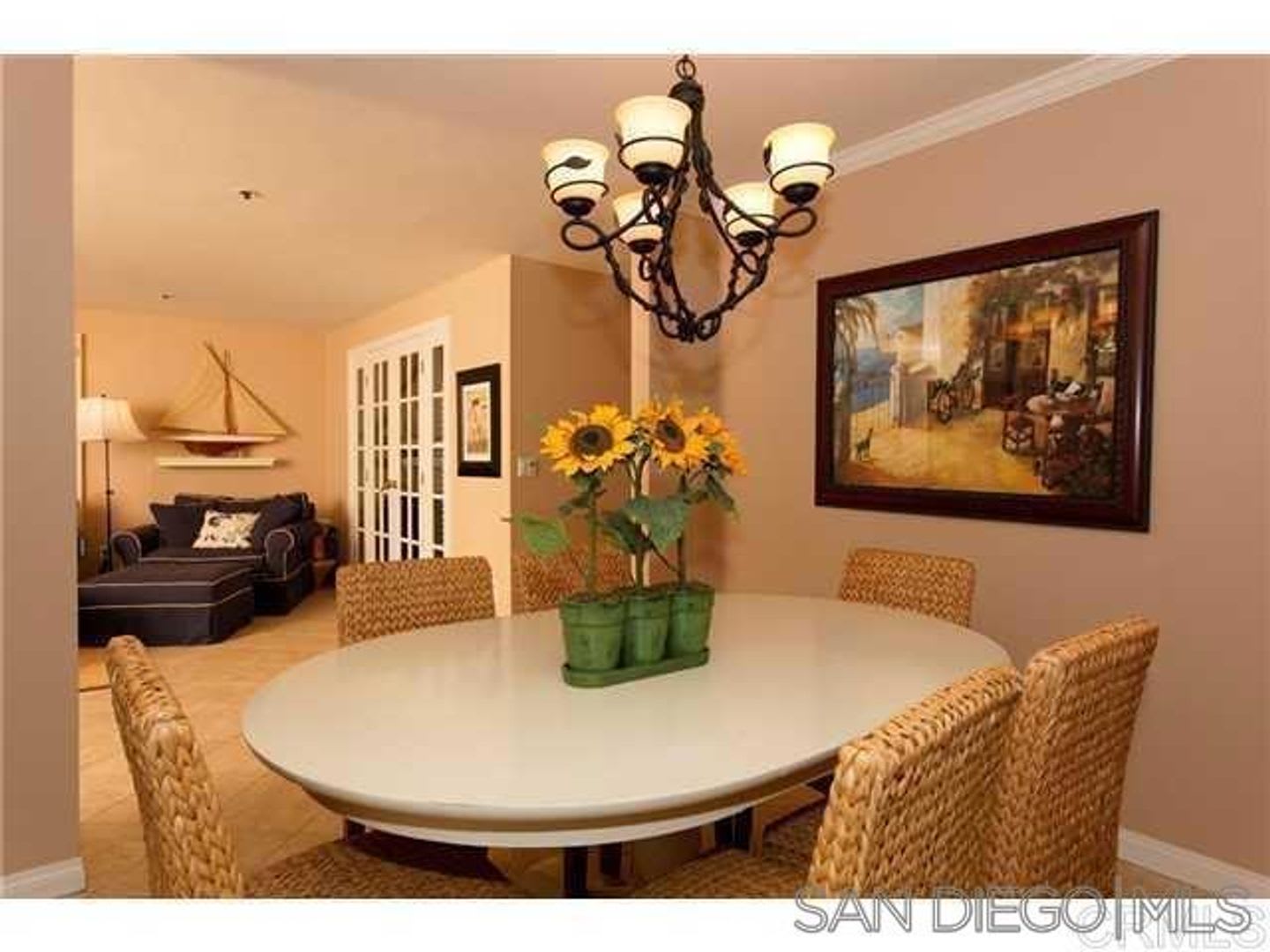 FULLY FURNISHED 2 BED/2 BATH CONDO IN LA JOLLA – photo 3