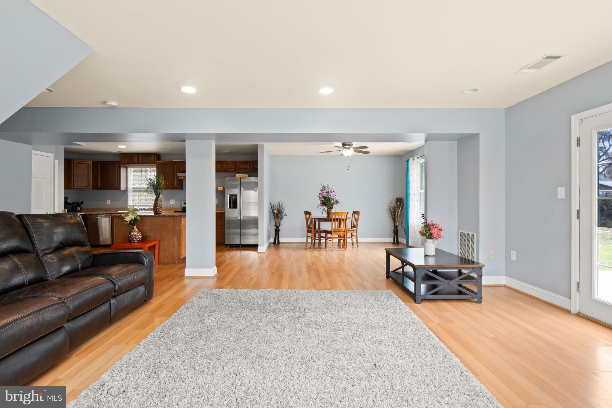 3412 Clayborne Avenue – photo 4