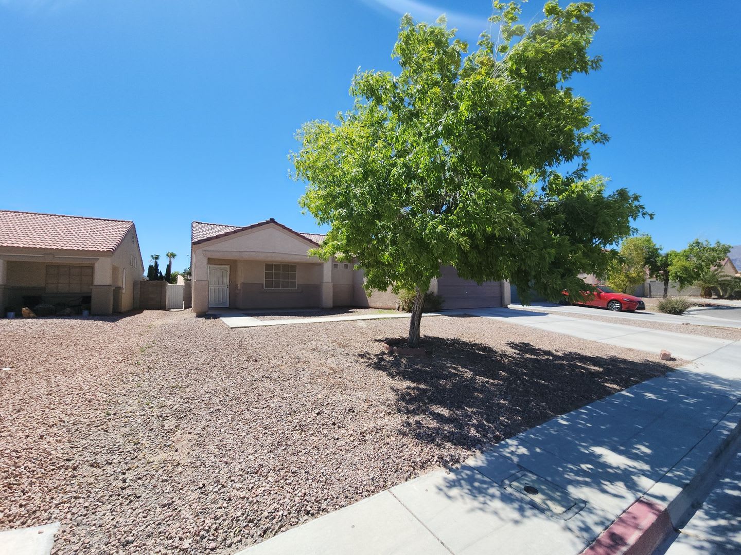 Great Single Story with Open Floorplan in North Las Vegas – photo 2