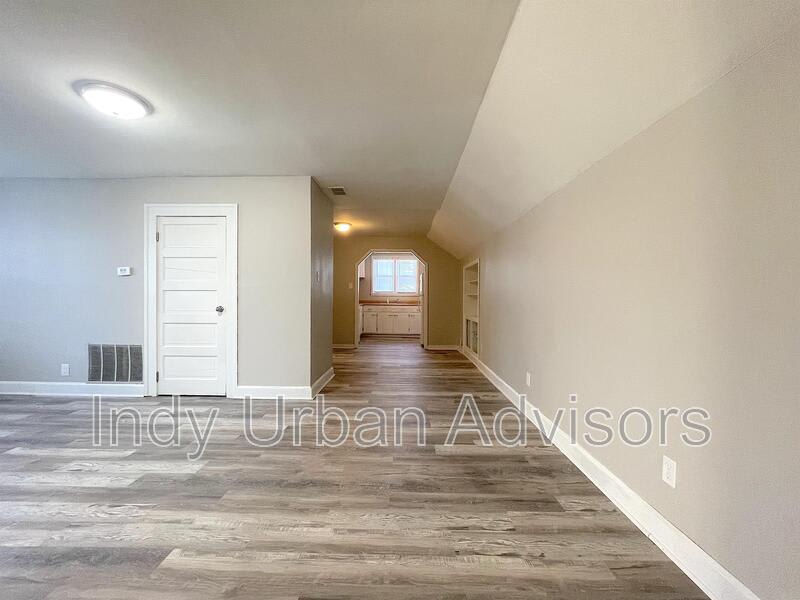 101 South Bancroft Street 101 5 – photo 2