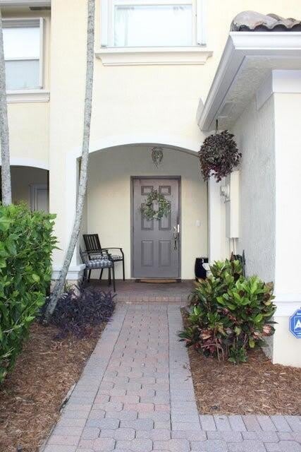 13394 Georgian Court – photo 2
