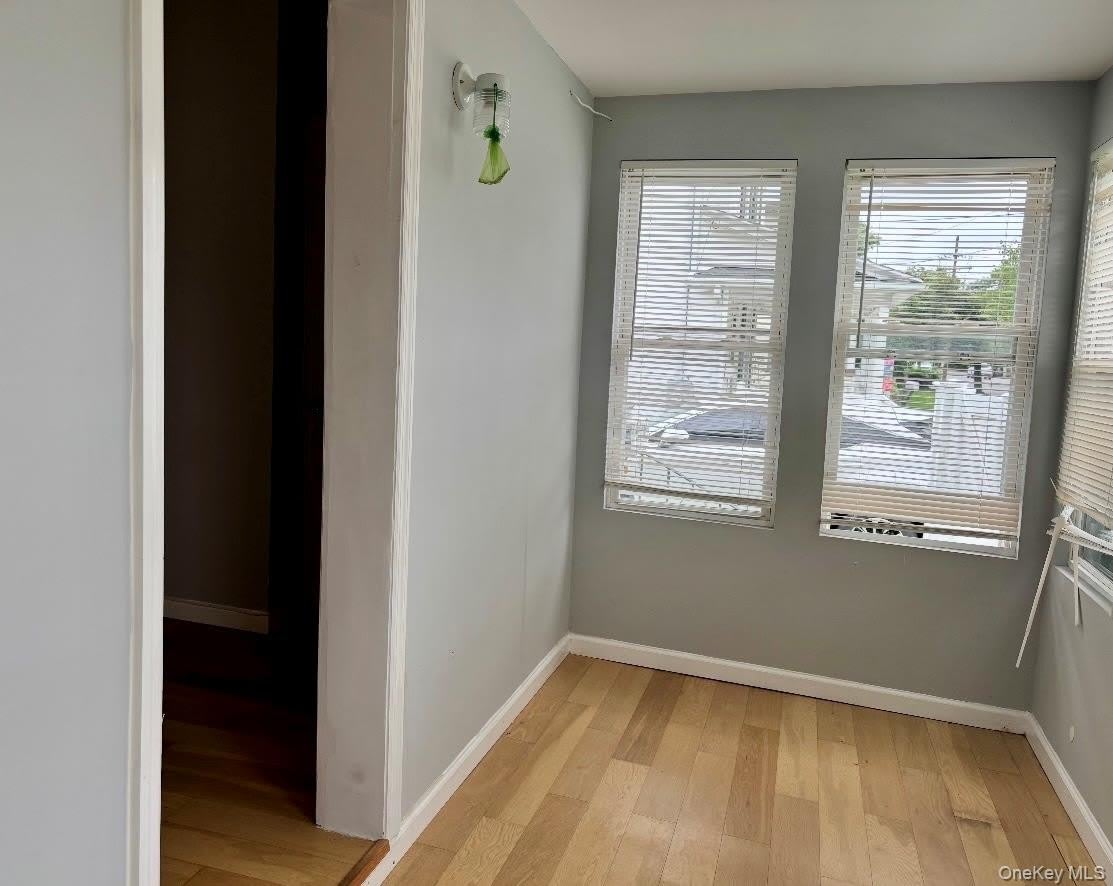 980 Thomas Place – photo 5