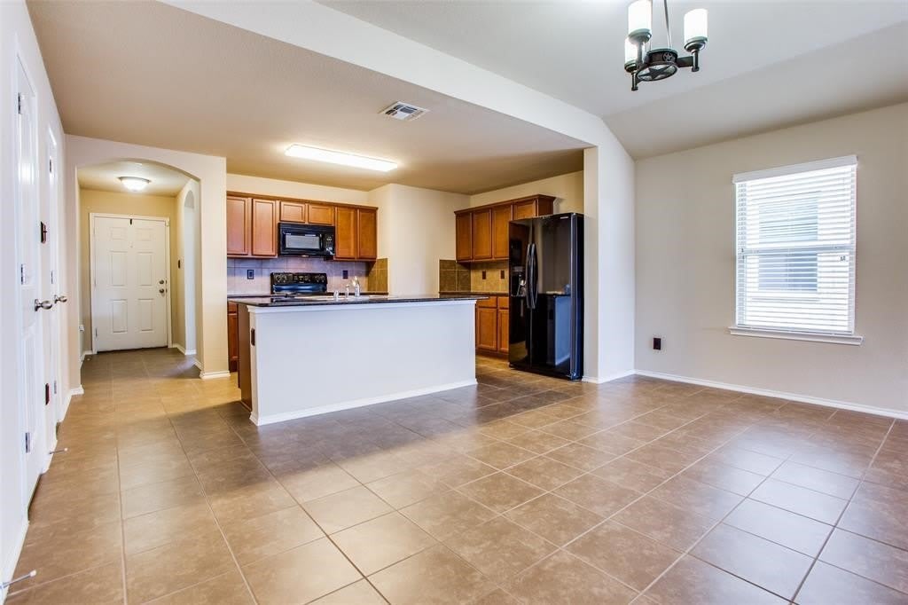 1121 Rainer Drive – photo 2