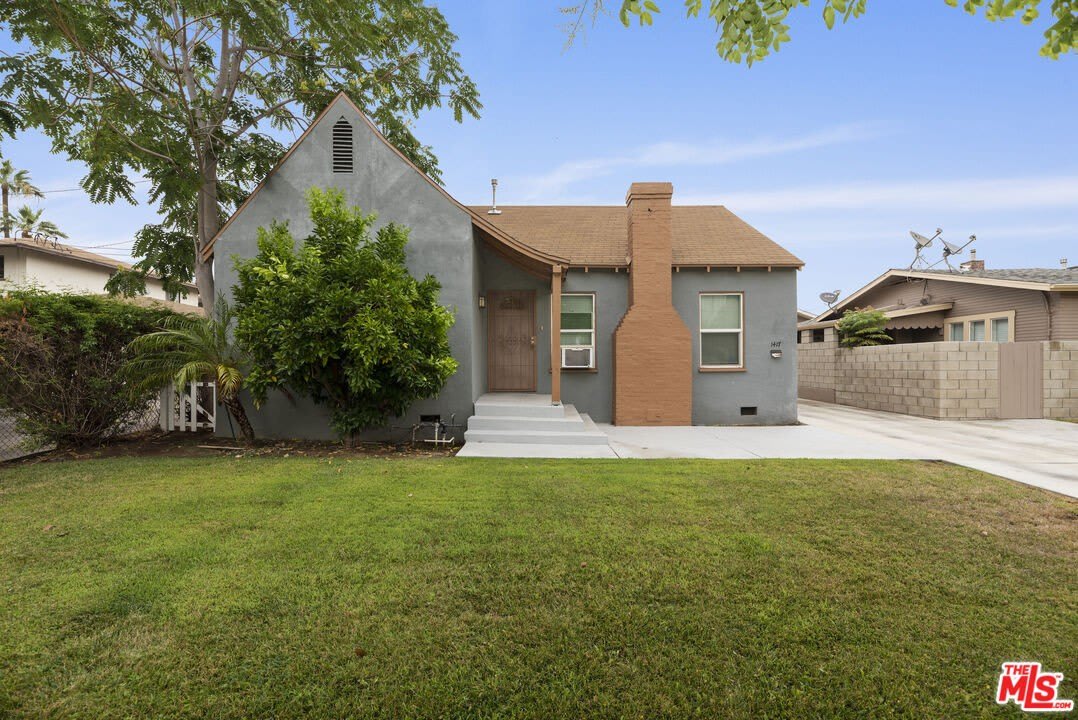 1417 Rock Glen Ave – photo 1