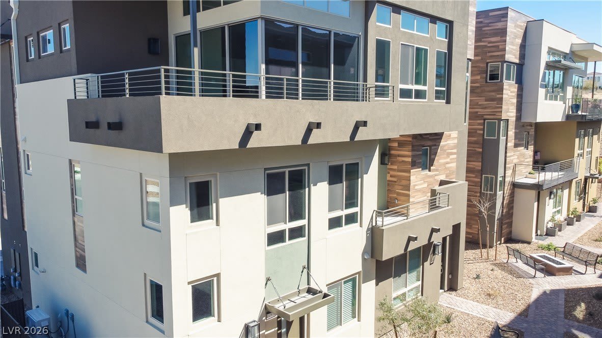 10971 Limeslice Avenue – photo 1