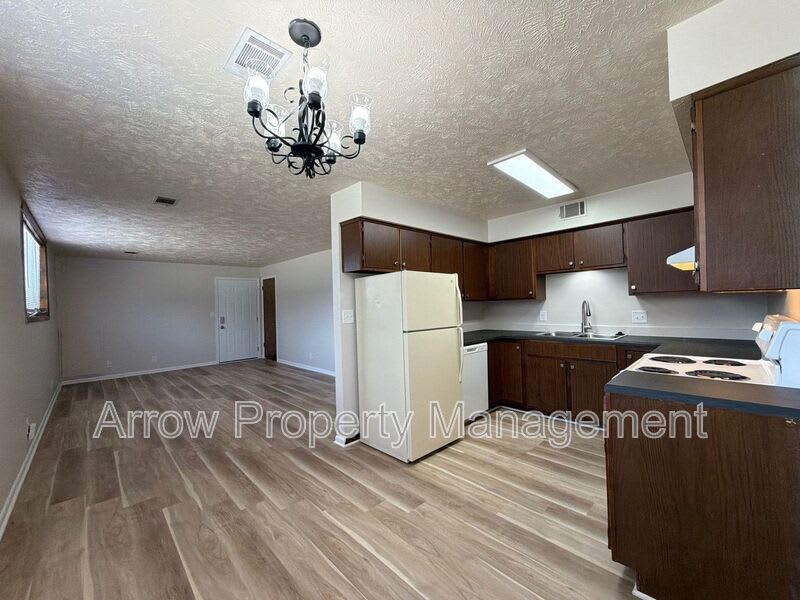 601 N 4th Street-2 – photo 2