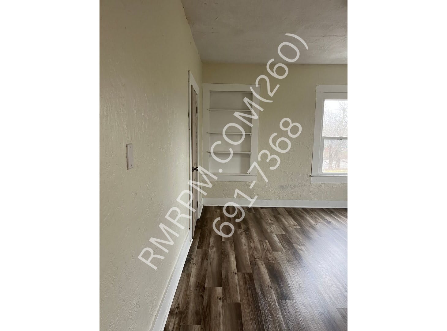 36 1/2 N LaFontaine – photo 3