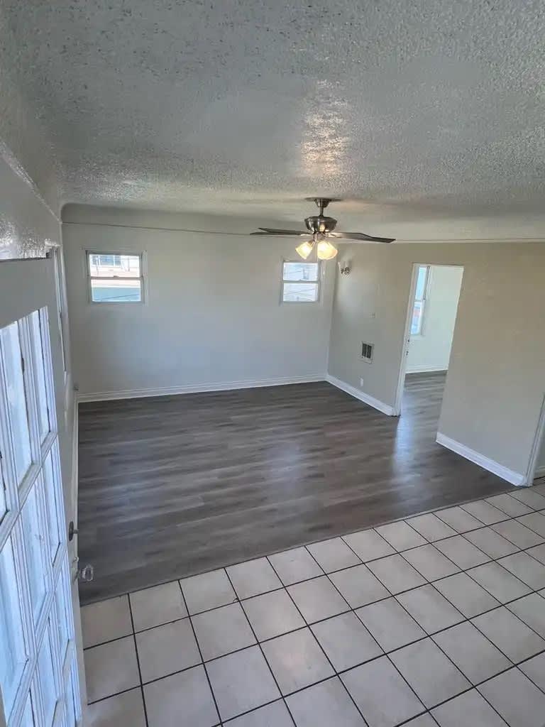 1056 Cedar Avenue – photo 4