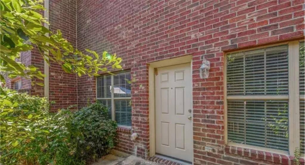 318 Forest Drive – photo 4