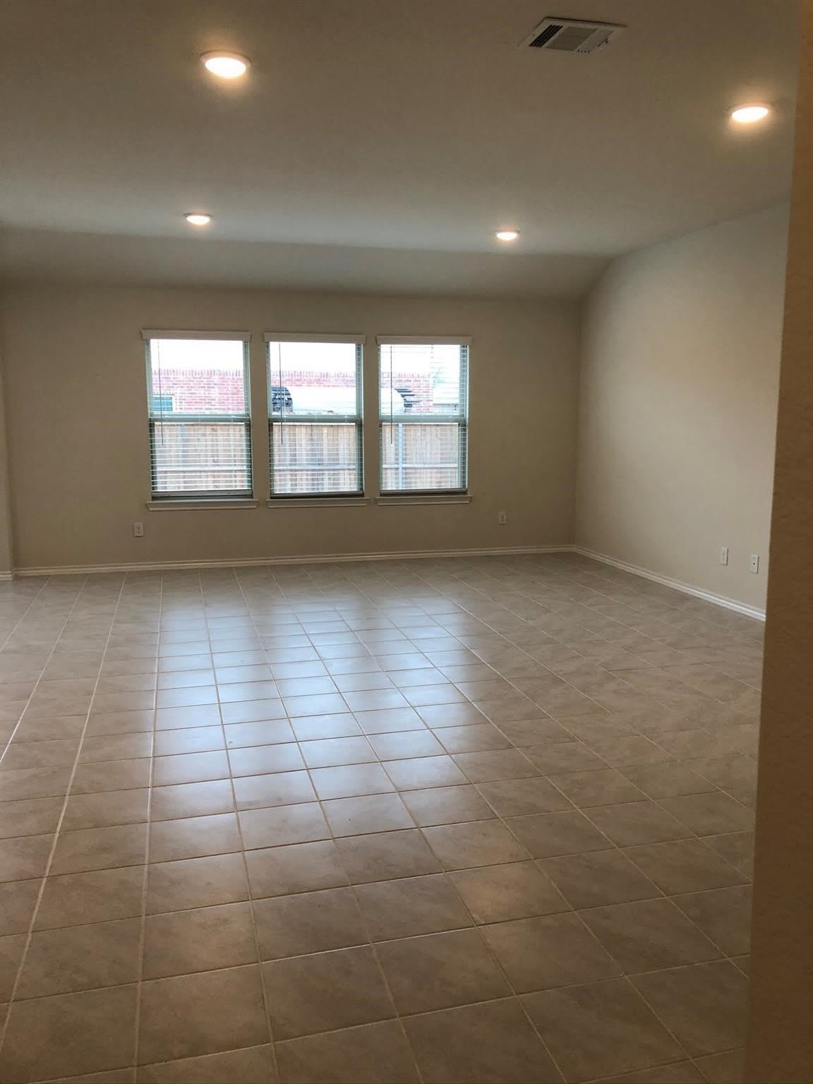604 Rustic Meadows Trail – photo 2