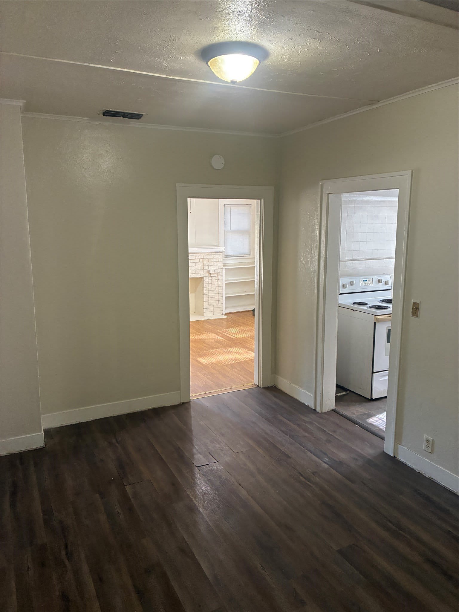 2660 Vivian Street – photo 5