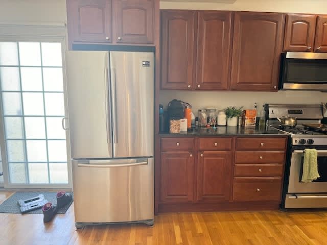 373 Dorchester St – photo 2