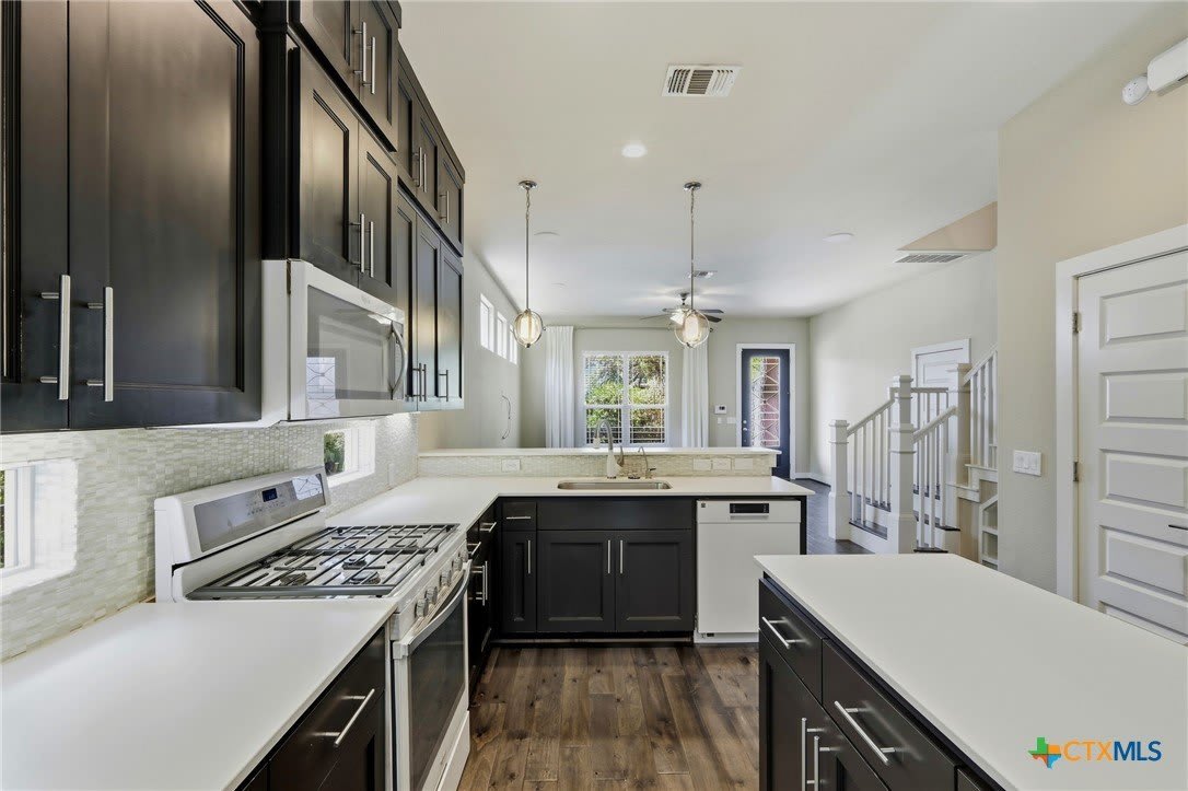 12221 Cottage Promenade Court – photo 4