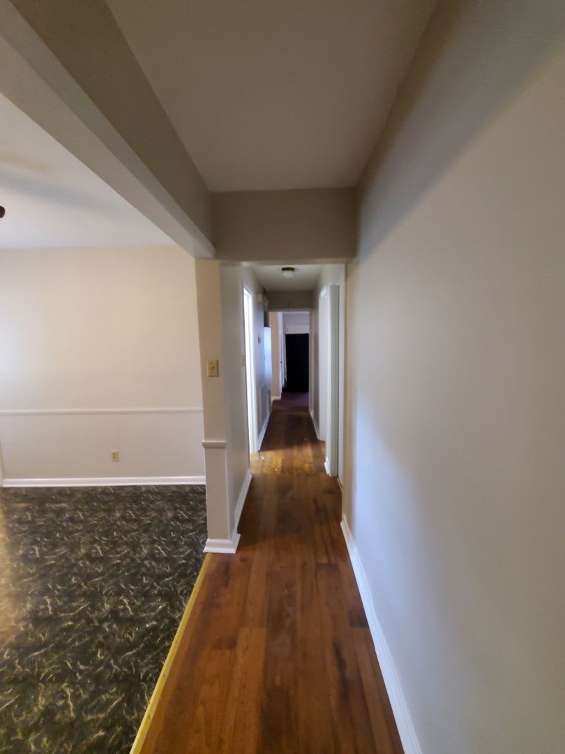 3 Bedroom 2 Bathroom House In North Huntsville – photo 2