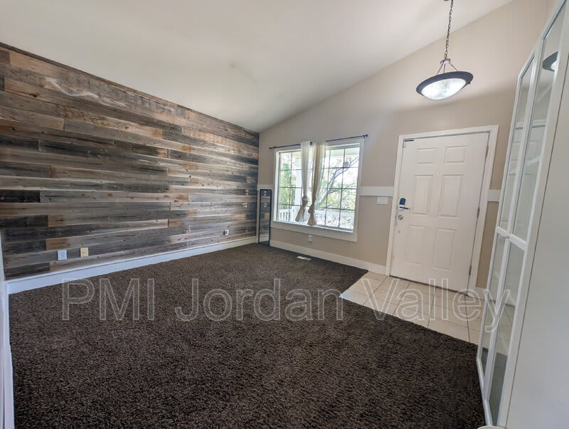 14392 Dreamfield Drive – photo 3