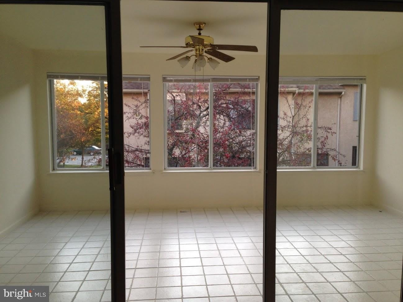 350 NEW MARKET Court – photo 5