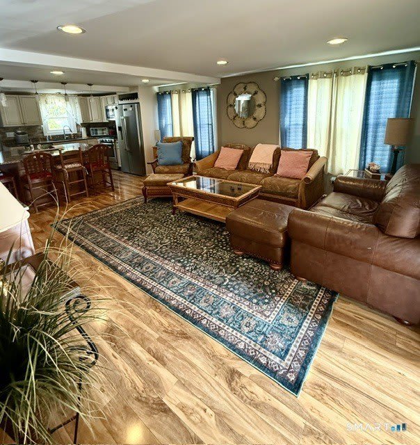 23 Warren Street – photo 4