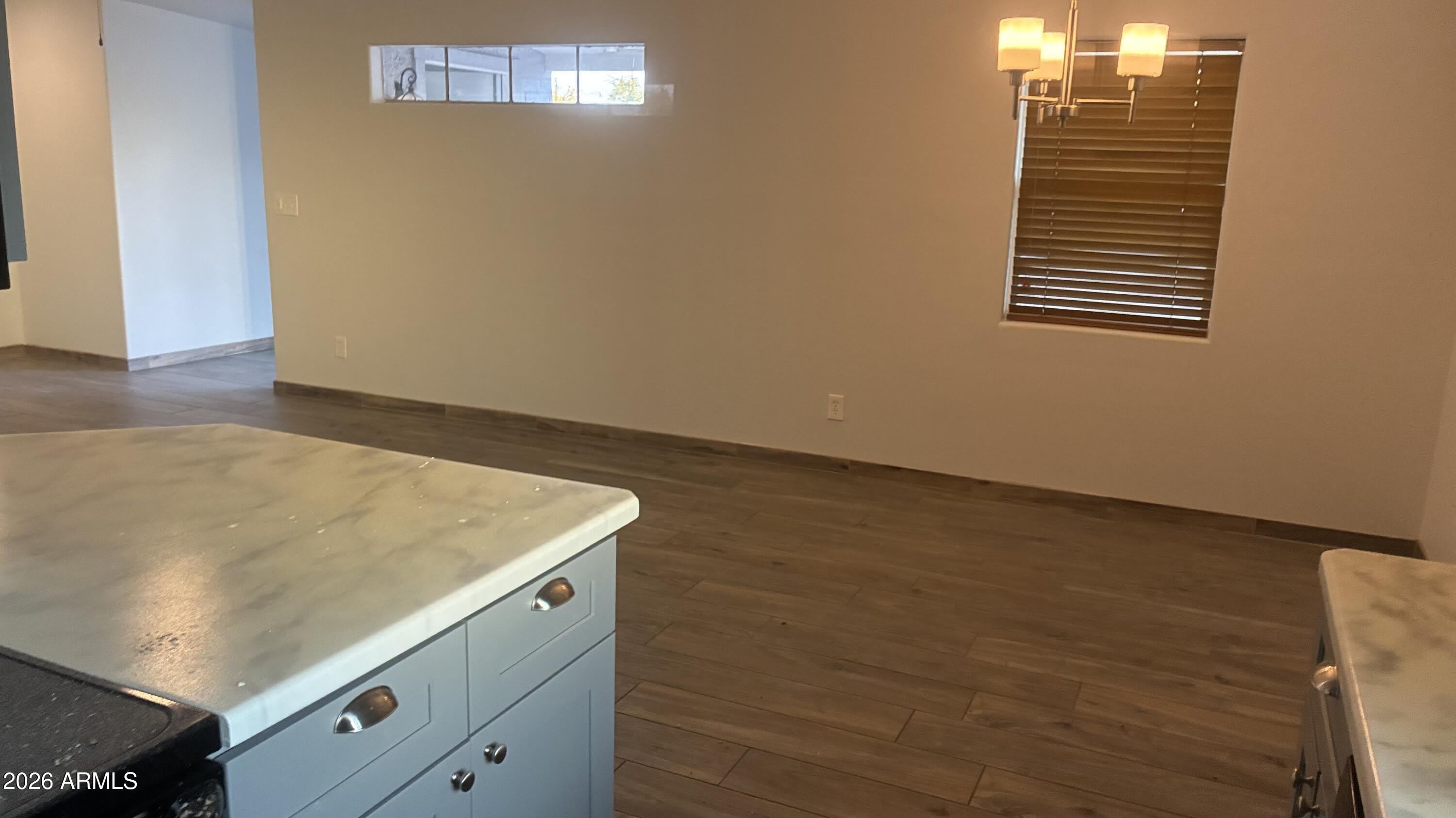2336 W ORANGE Drive – photo 5