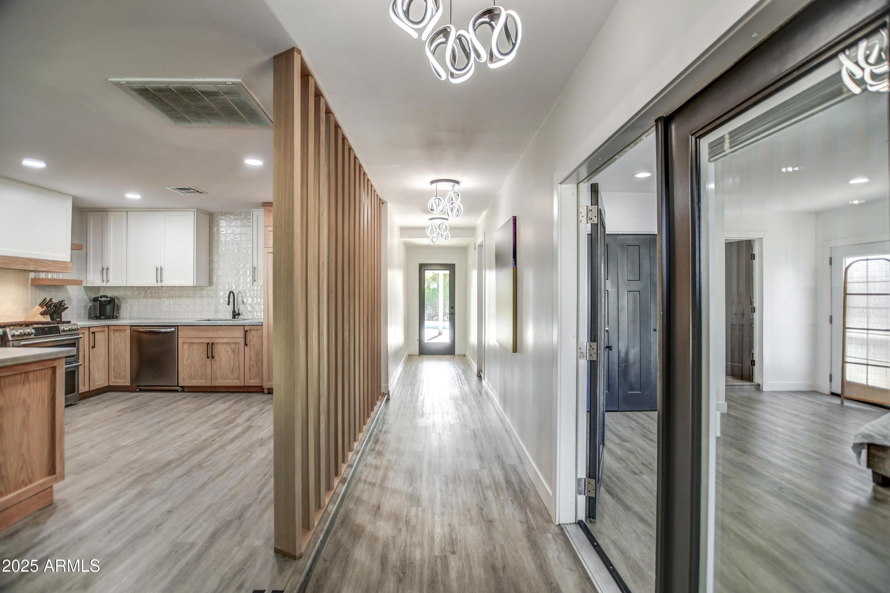 8349 E Columbus Avenue – photo 3