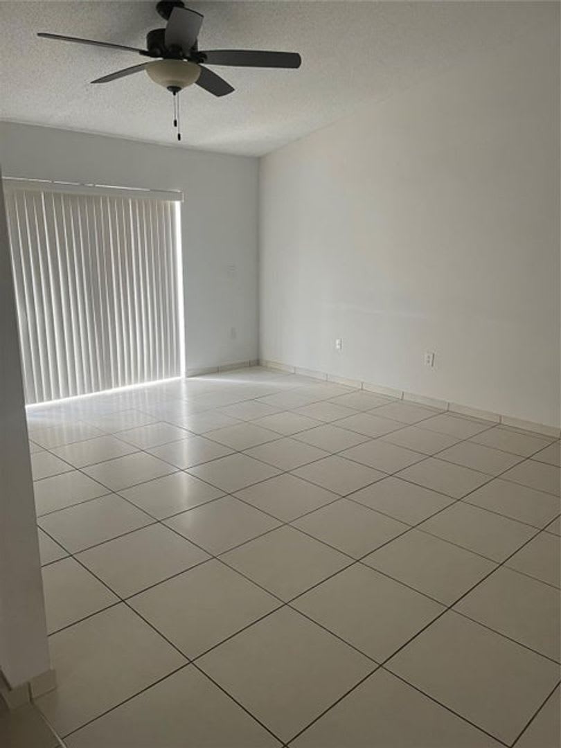 13412 Nw 5Th Place Plantation Fl 33325 6150 – photo 4