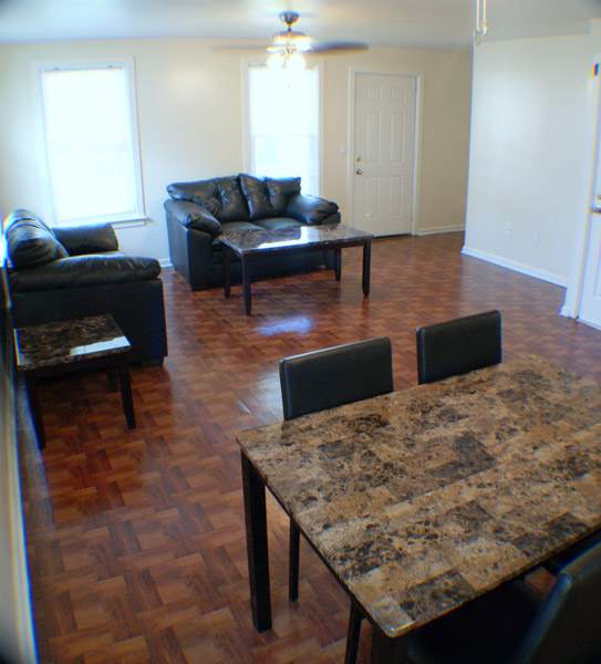 203 Cherry Street Apt 11 – photo 3