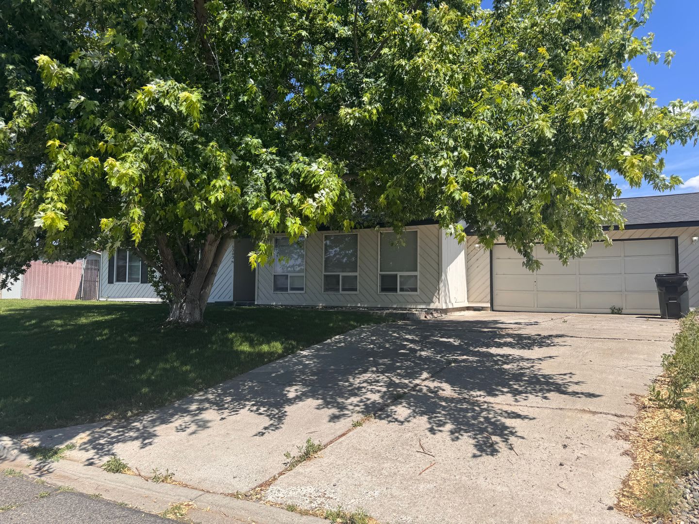 Terrace Heights 3br 2ba with double garage – photo 5