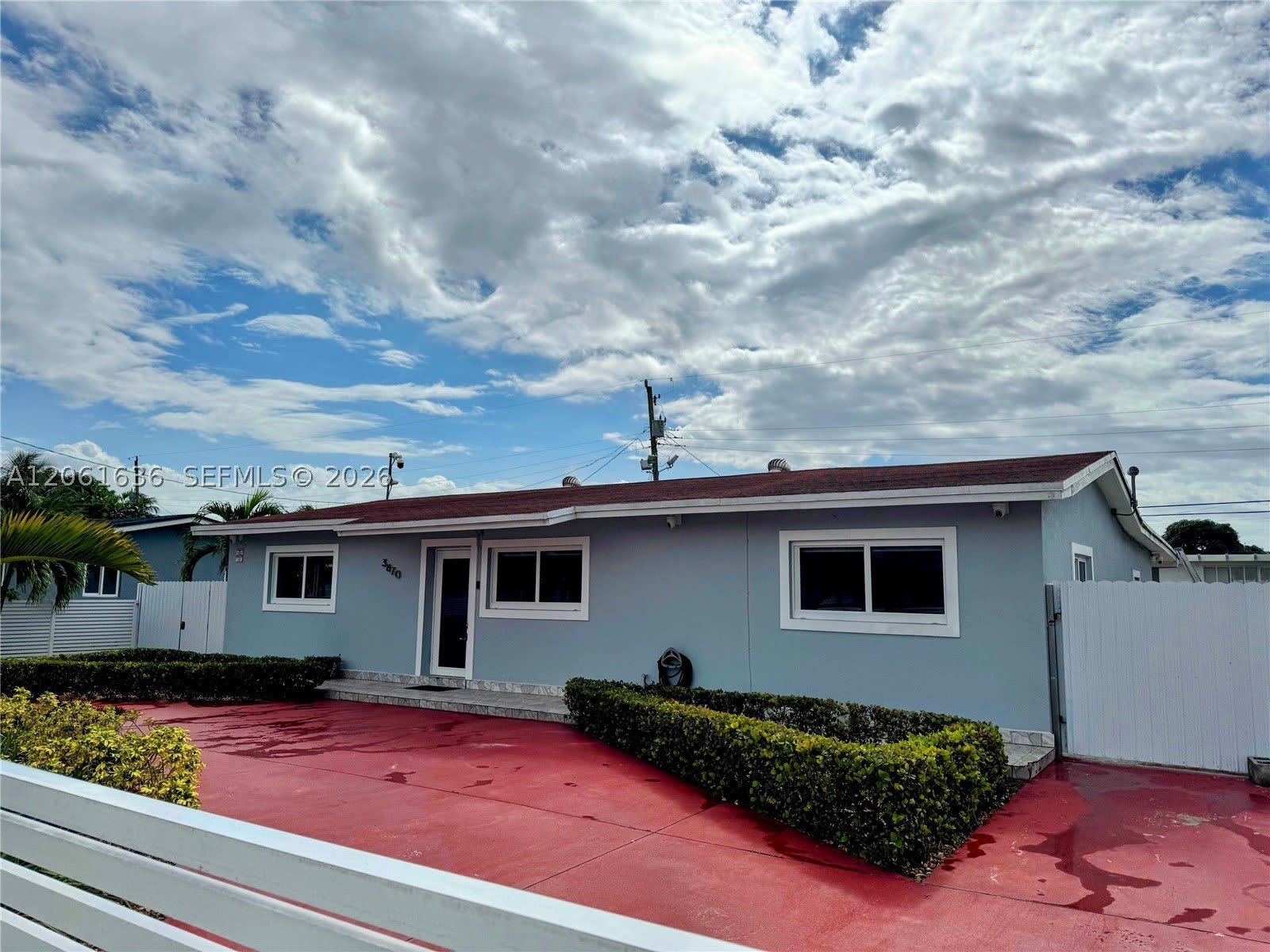 3870 NW 177th St – photo 1