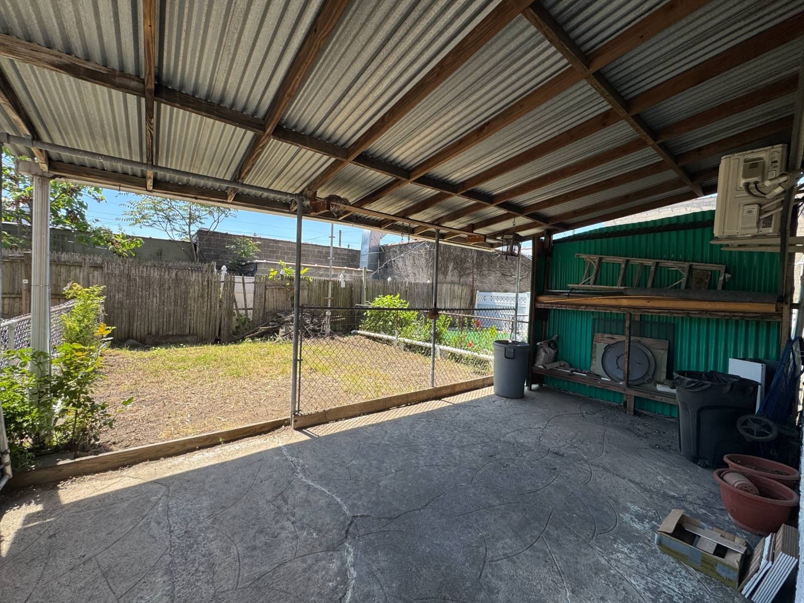 914 Pierce Ave – photo 2