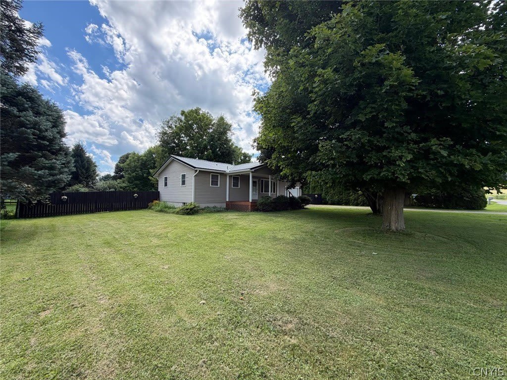 1648 White Bridge Road – photo 3