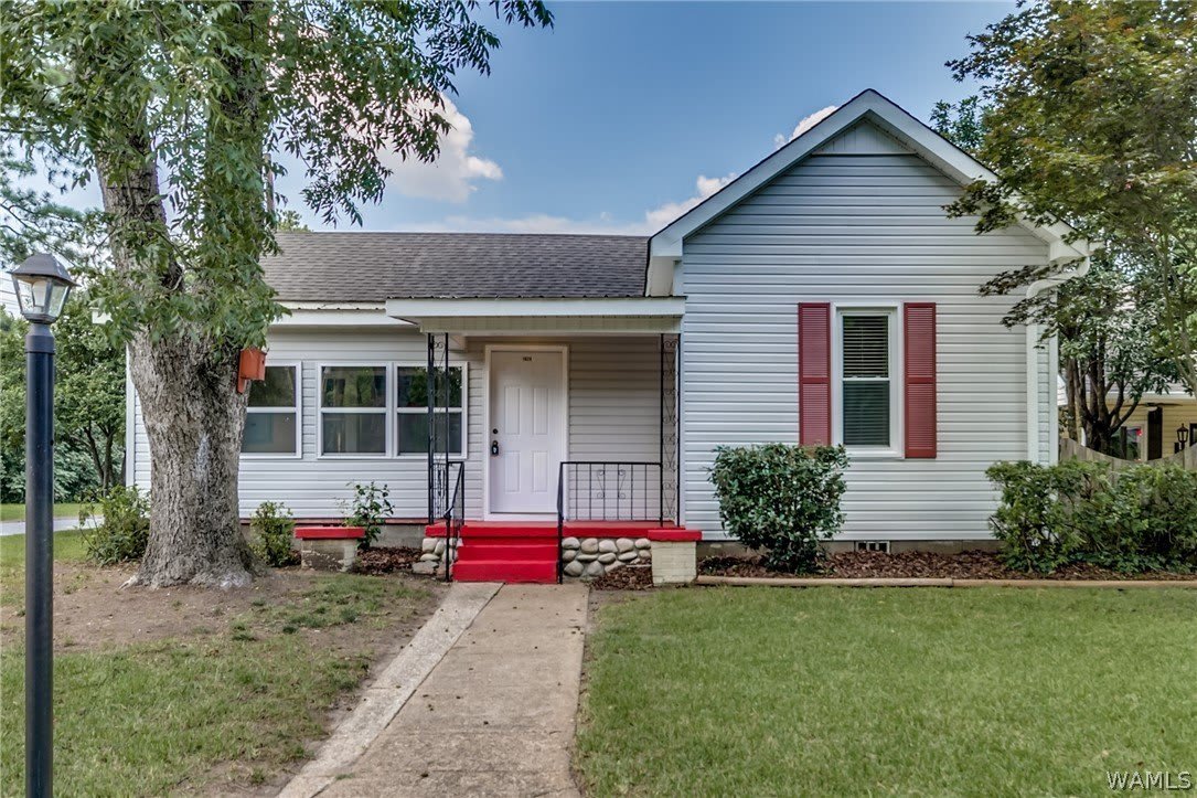 1628- 5th Avenue – photo 1