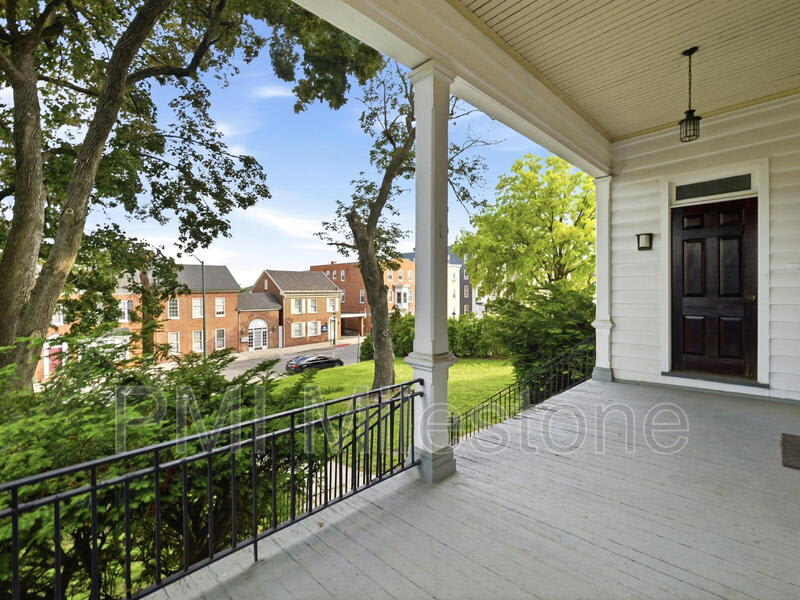 323 N Potomac St – photo 2