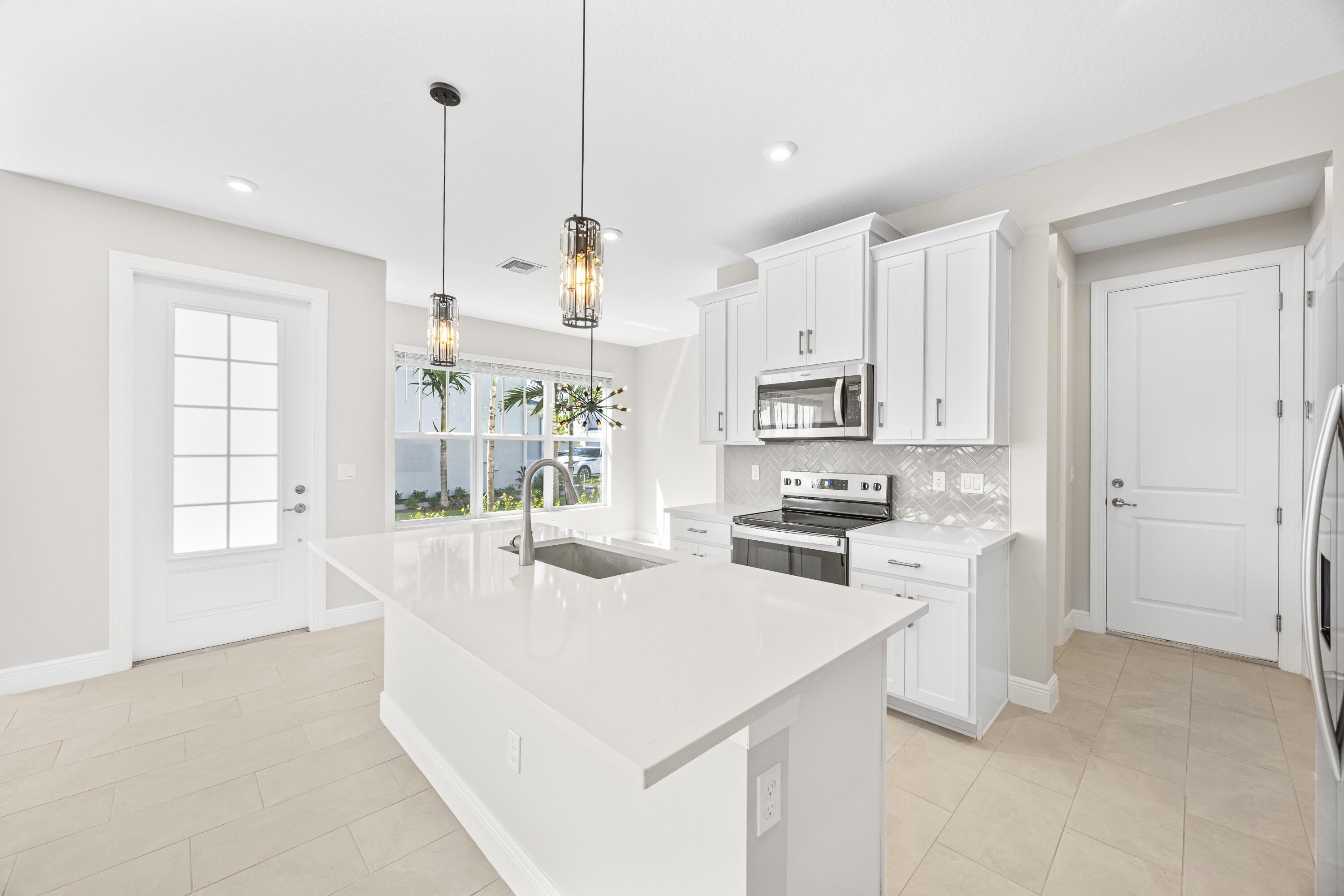 3552 NW Solange Court – photo 2