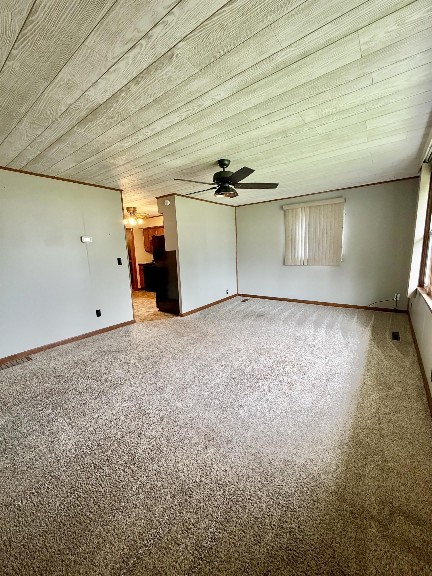 415 W Locust Street – photo 5