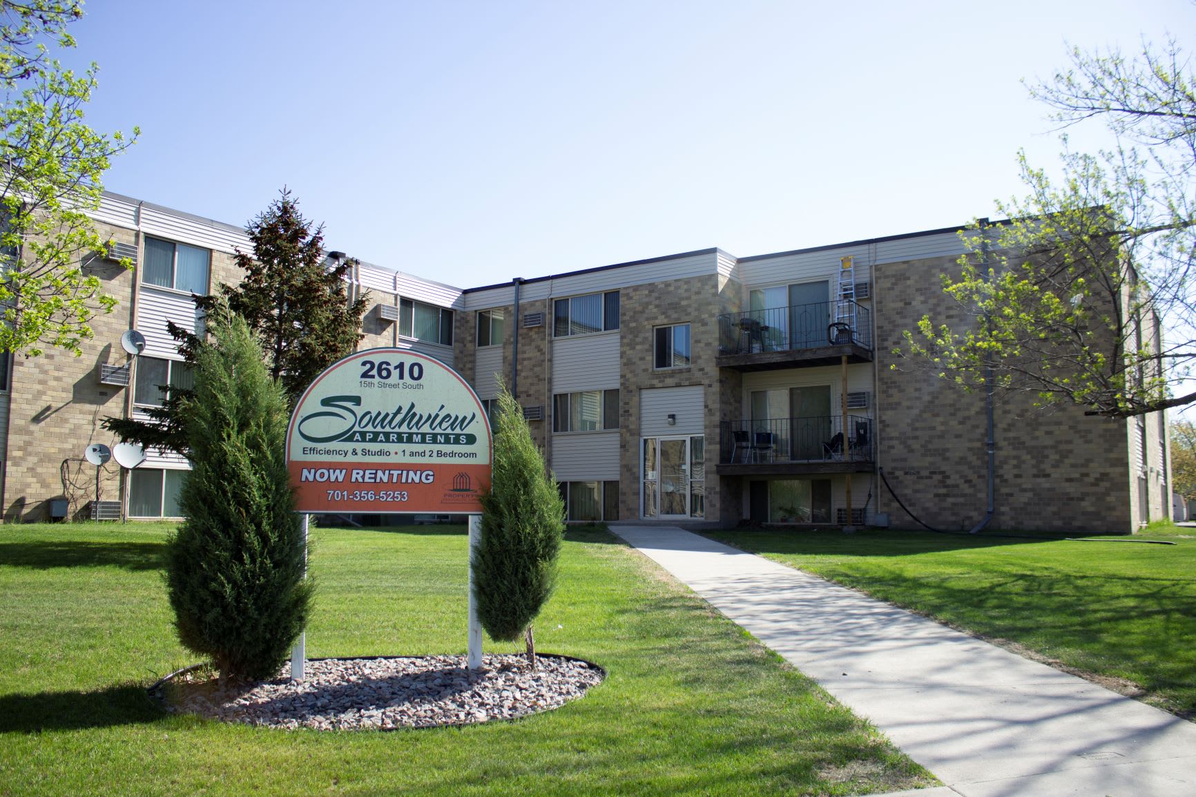 Southview Apartments – photo 1