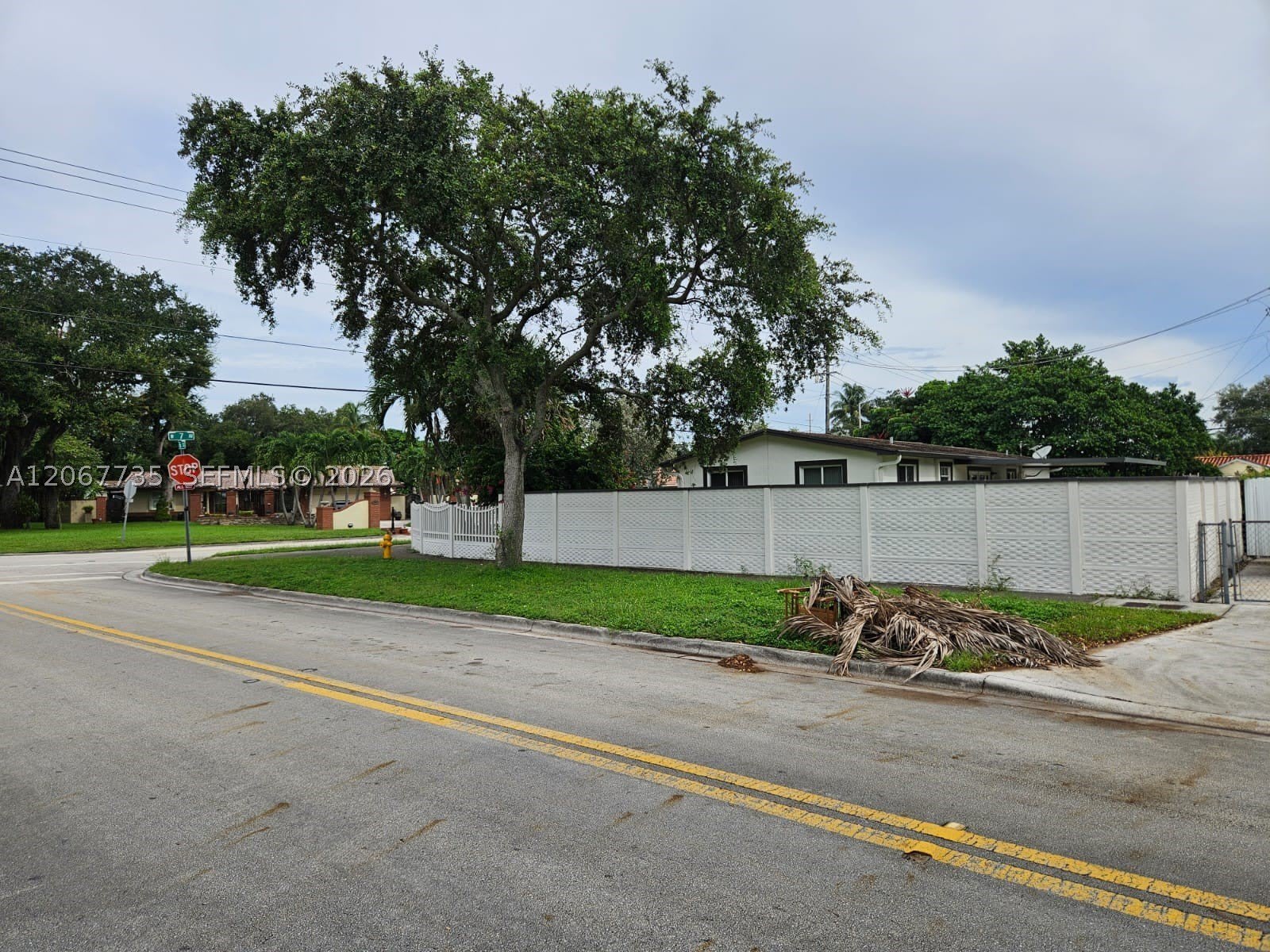 695 W 76th St – photo 5