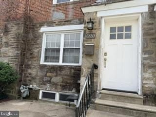 6860 RADBOURNE ROAD – photo 4