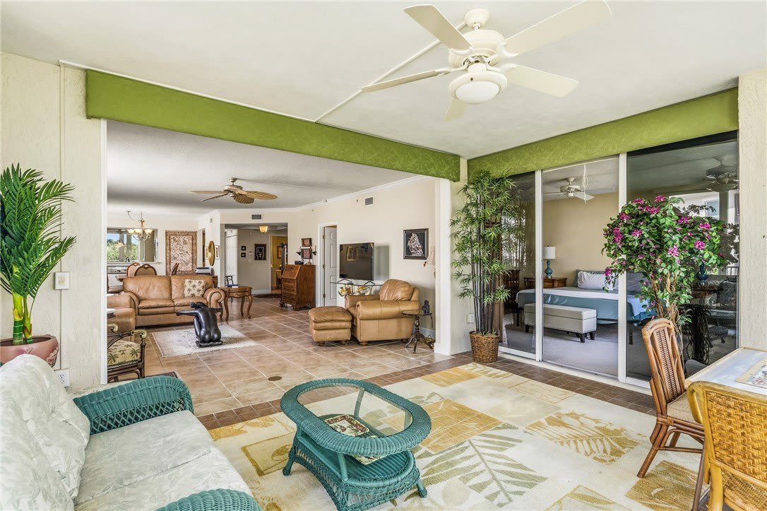 8865 W Orchid Island Circle – photo 4