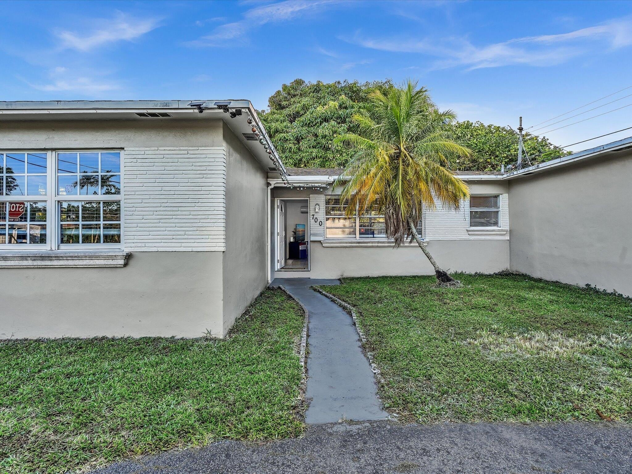 700 Sw 5Th Court – photo 4