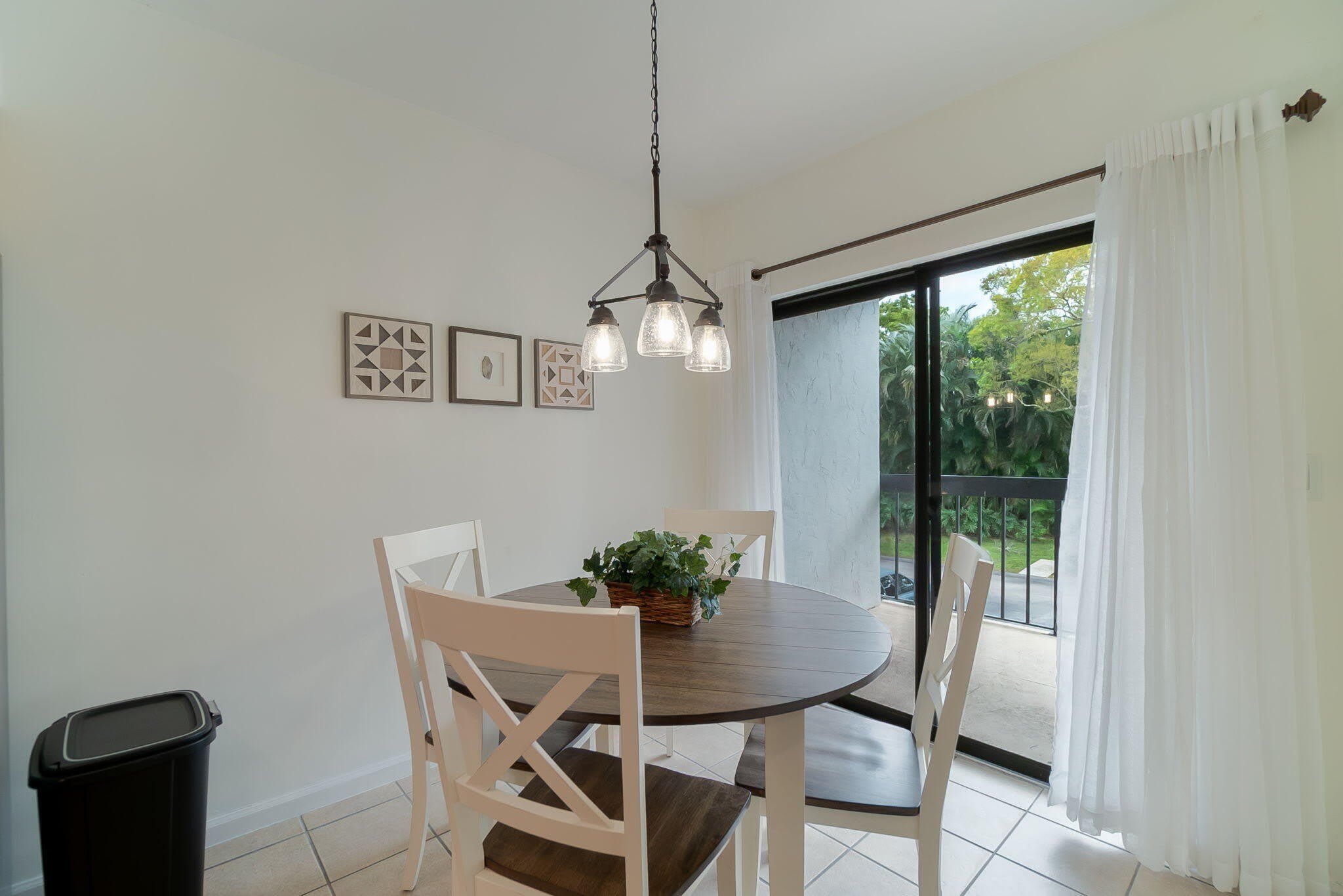 11355 Pond View Drive – photo 4